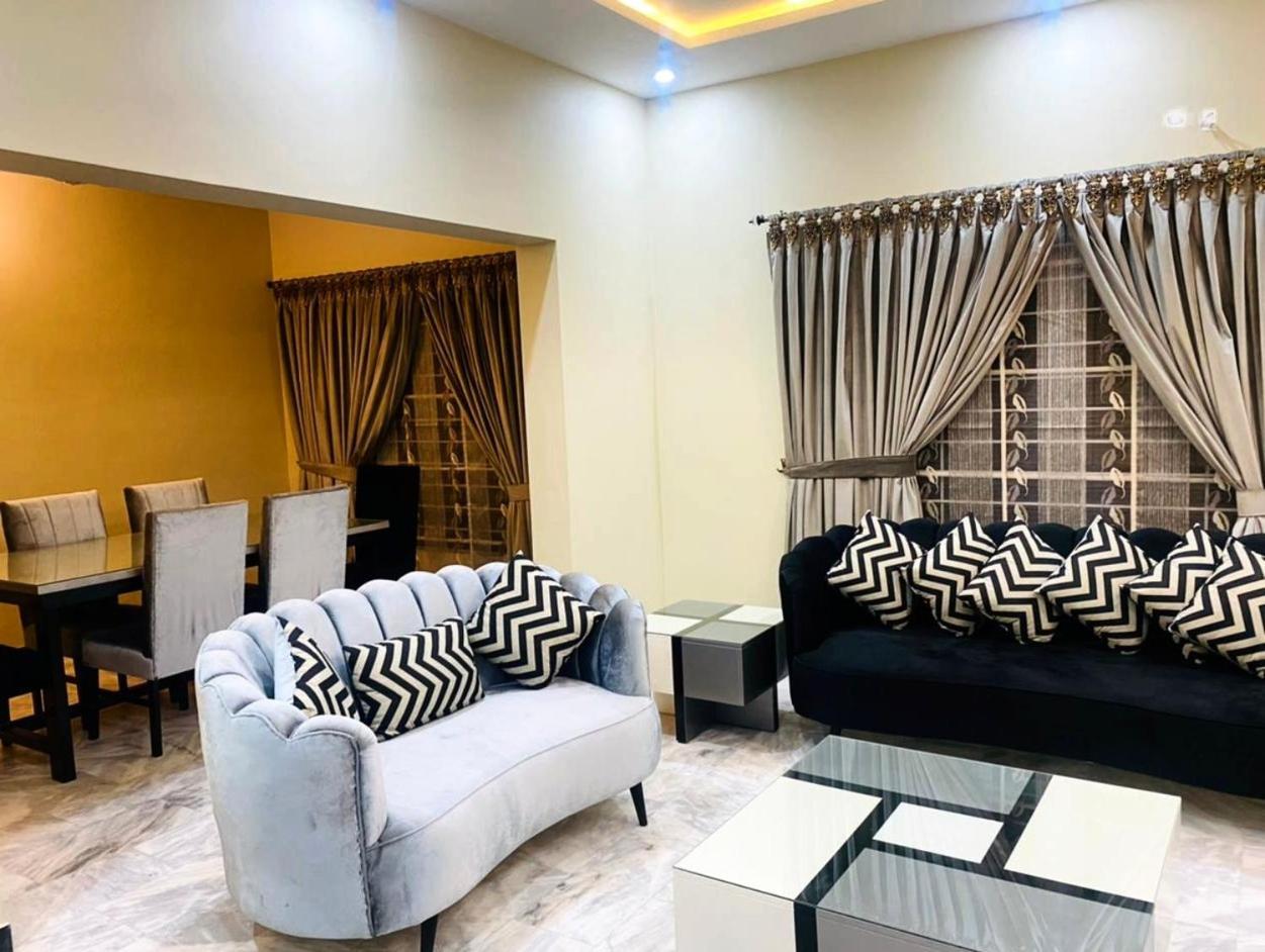 Homey Islamabad Ngoại thất bức ảnh